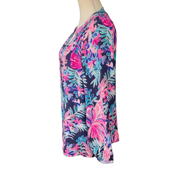 Lilly Pulitzer 100% Silk Elsa Blouse in Garden Get Away Size Medium - Picture 2 of 9
